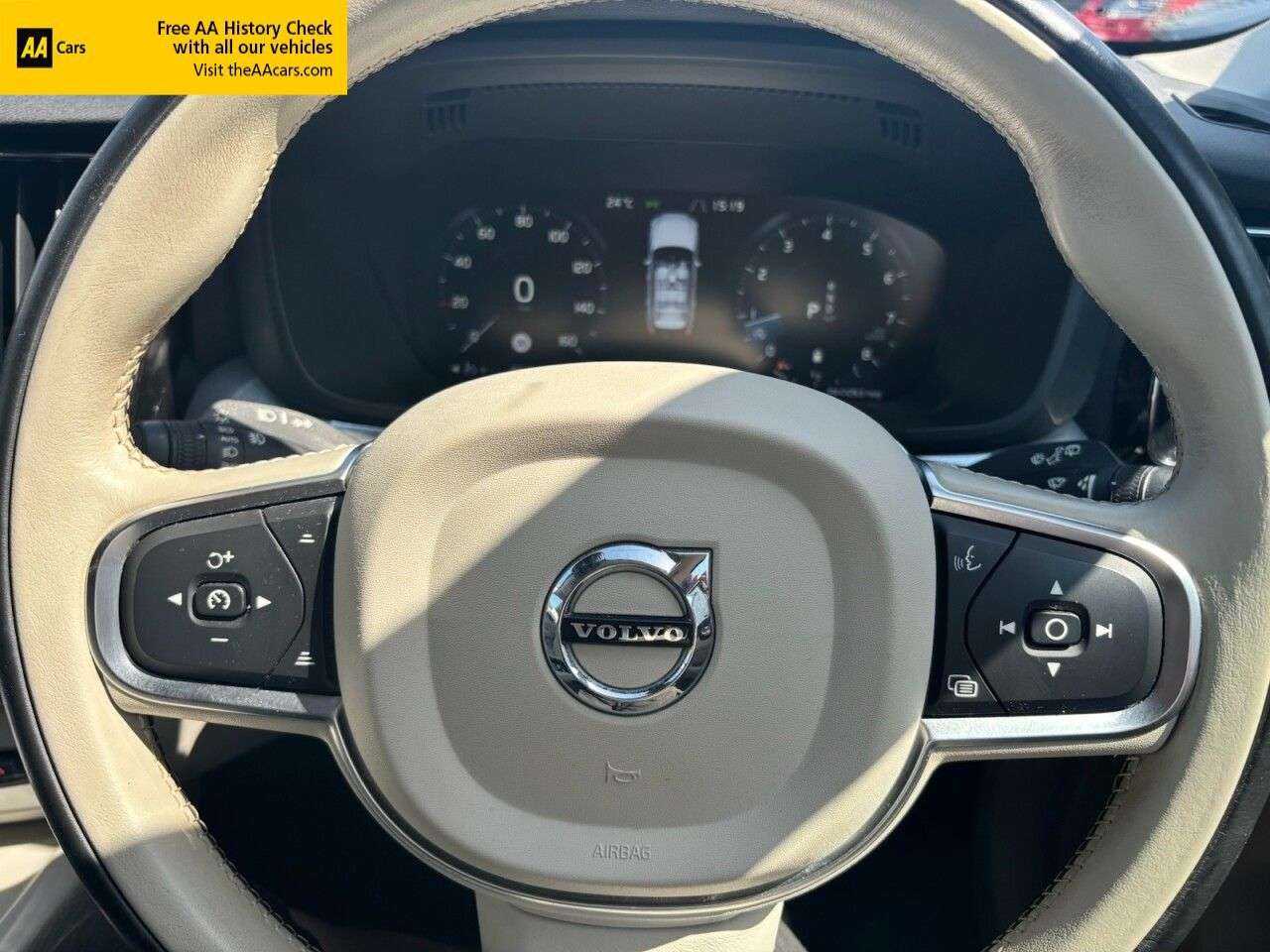 2020 VOLVO XC60 2020 VOLVO XC60