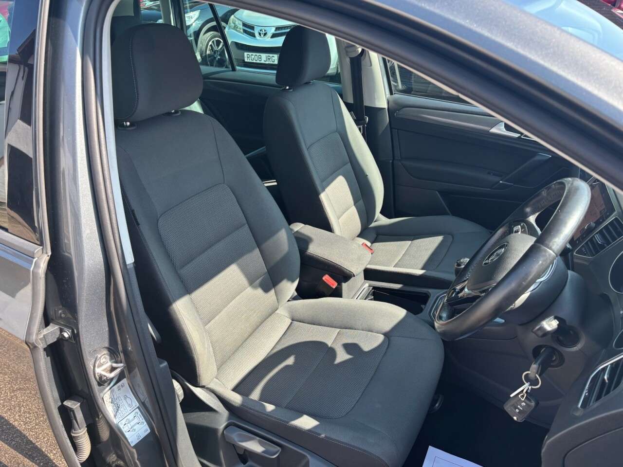 2020 VOLKSWAGEN GOLF SV 2020 VOLKSWAGEN GOLF SV