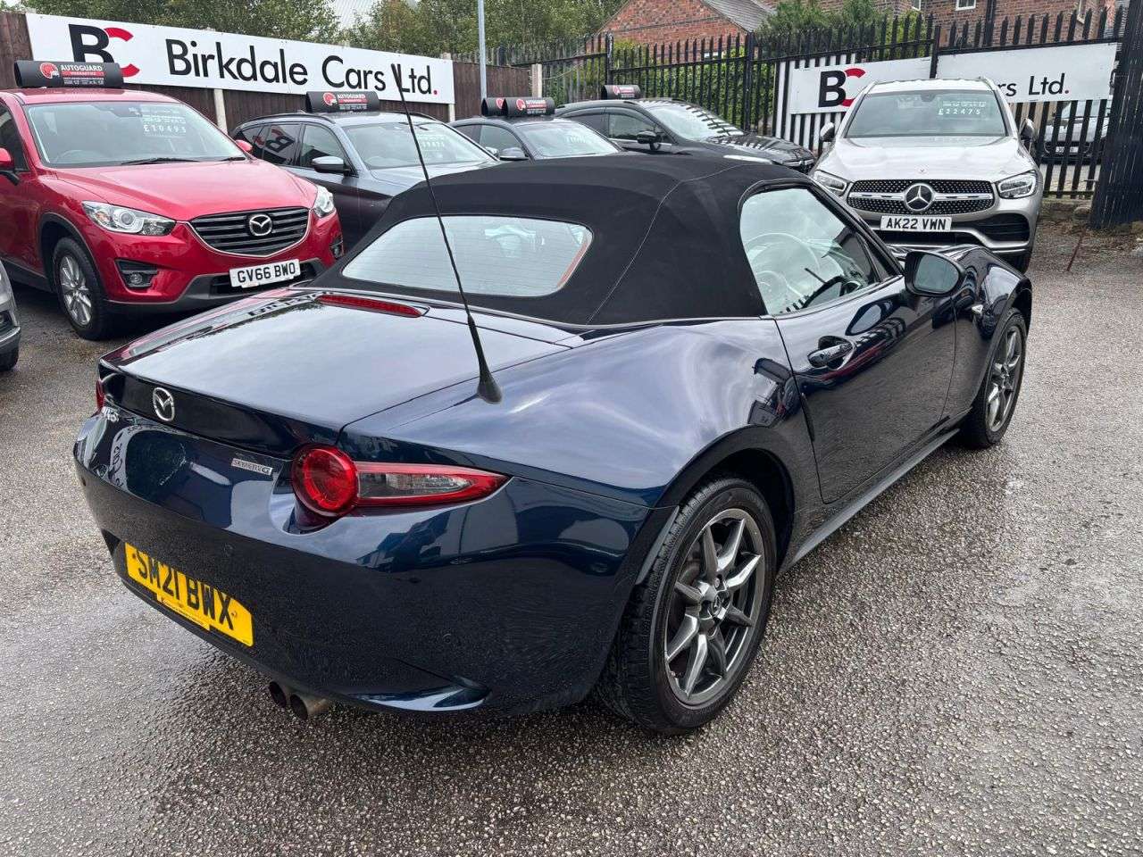 2021 MAZDA MX-5 2021 MAZDA MX-5