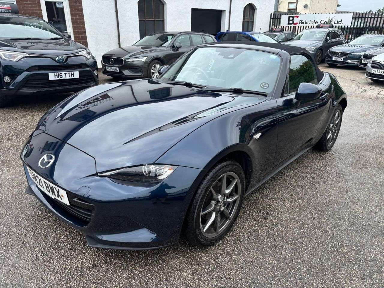 A 2021 MAZDA MX-5 1.5 SKYACTIV-G Sport Convertible 2dr Petrol Manual Euro 6 (s/s) (132 ps) FS A 2021 MAZDA MX-5 1.5 SKYACTIV-G Sport Convertible 2dr Petrol Manual Euro 6 (s/s) (132 ps) FS