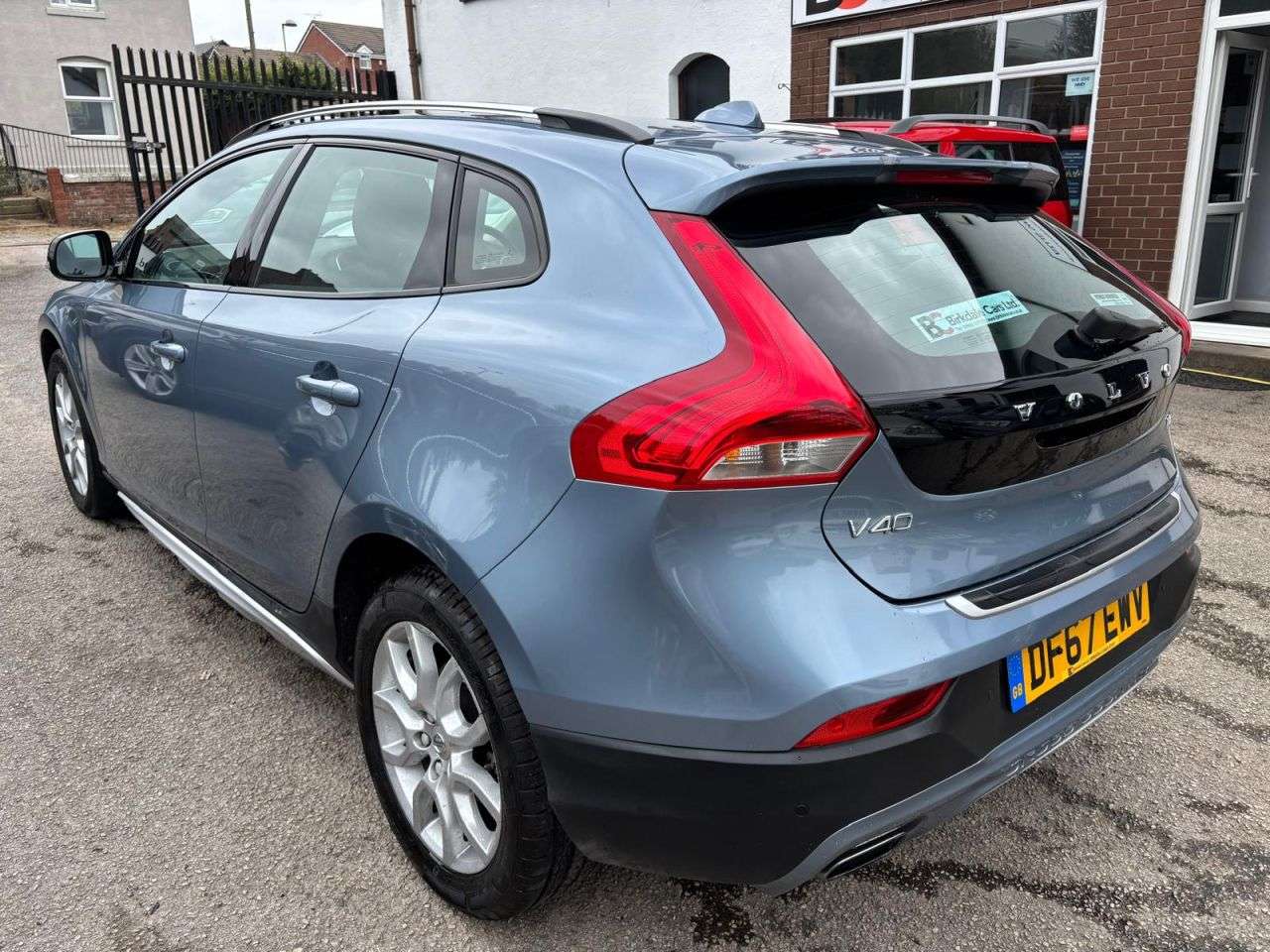 2017 VOLVO V40 CROSS COUNTRY 2017 VOLVO V40 CROSS COUNTRY