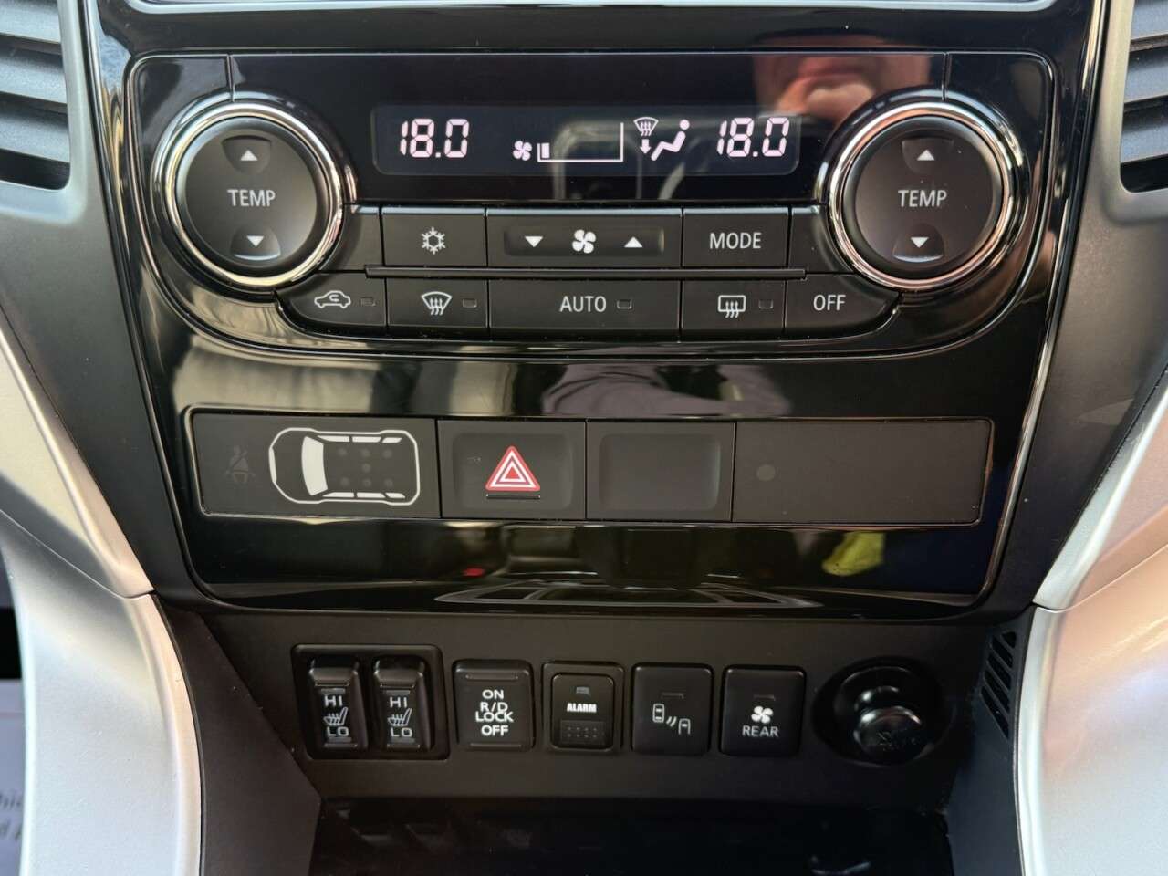 2020 MITSUBISHI SHOGUN SPORT 2020 MITSUBISHI SHOGUN SPORT
