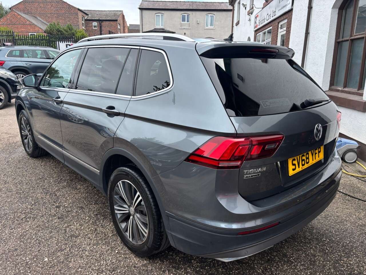 2018 VOLKSWAGEN TIGUAN ALLSPACE 2018 VOLKSWAGEN TIGUAN ALLSPACE