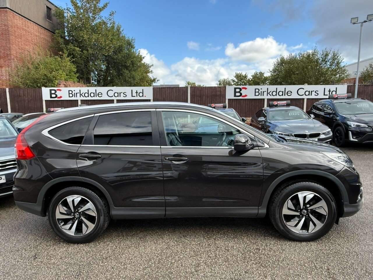 A 2018 HONDA CR-V 1.6 i-DTEC EX SUV 5dr Diesel 4WD Auto Euro 6 (160 ps) FSH - LEATHER/HEAT - A 2018 HONDA CR-V 1.6 i-DTEC EX SUV 5dr Diesel 4WD Auto Euro 6 (160 ps) FSH - LEATHER/HEAT -