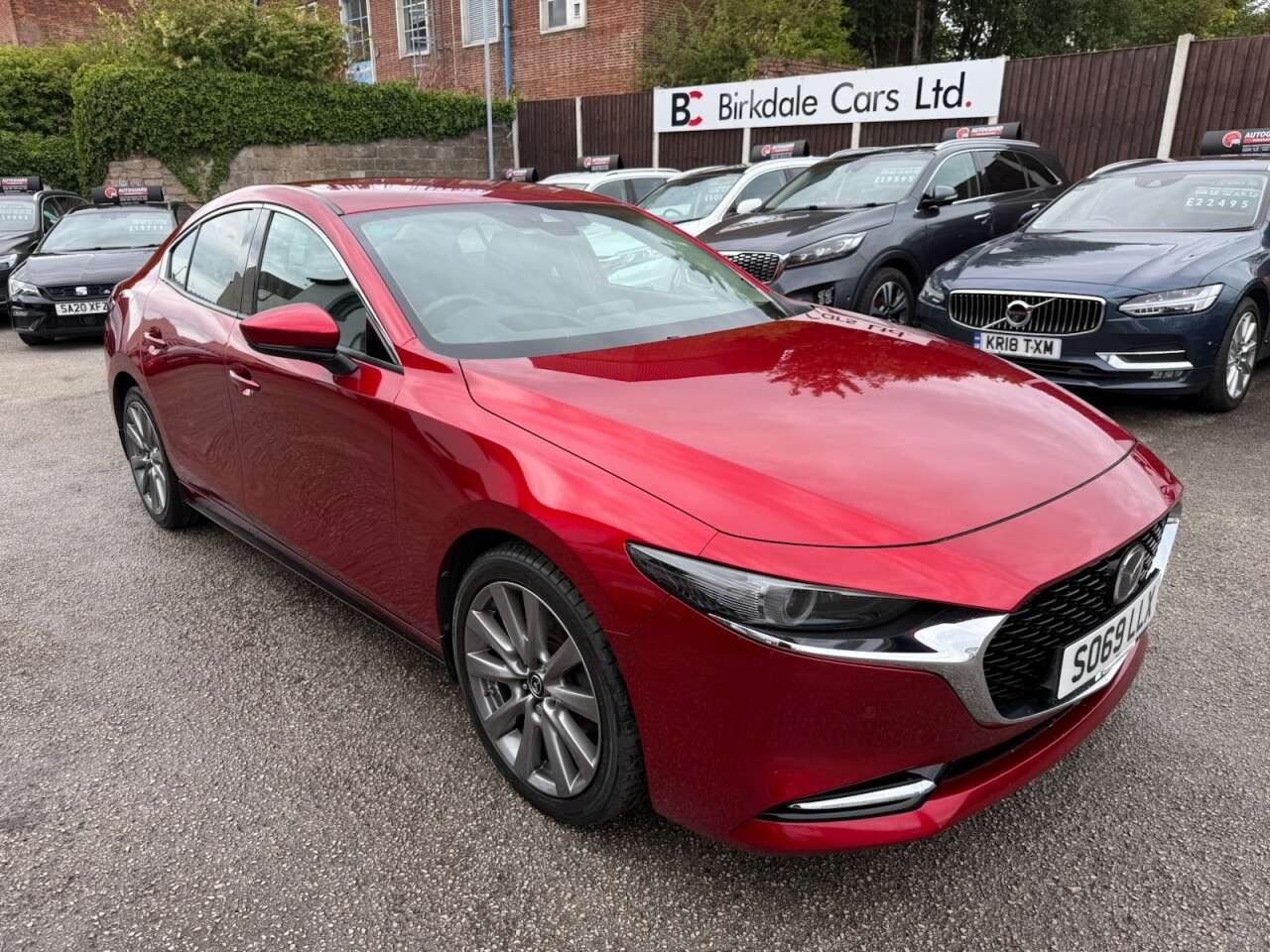 A 2020 MAZDA MAZDA3 2.0 SKYACTIV-X MHEV GT Sport Saloon 4dr Petrol Auto Euro 6 (s/s) (180 ps) F A 2020 MAZDA MAZDA3 2.0 SKYACTIV-X MHEV GT Sport Saloon 4dr Petrol Auto Euro 6 (s/s) (180 ps) F