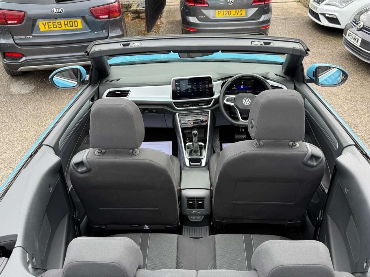 2023 VOLKSWAGEN T-ROC 2023 VOLKSWAGEN T-ROC