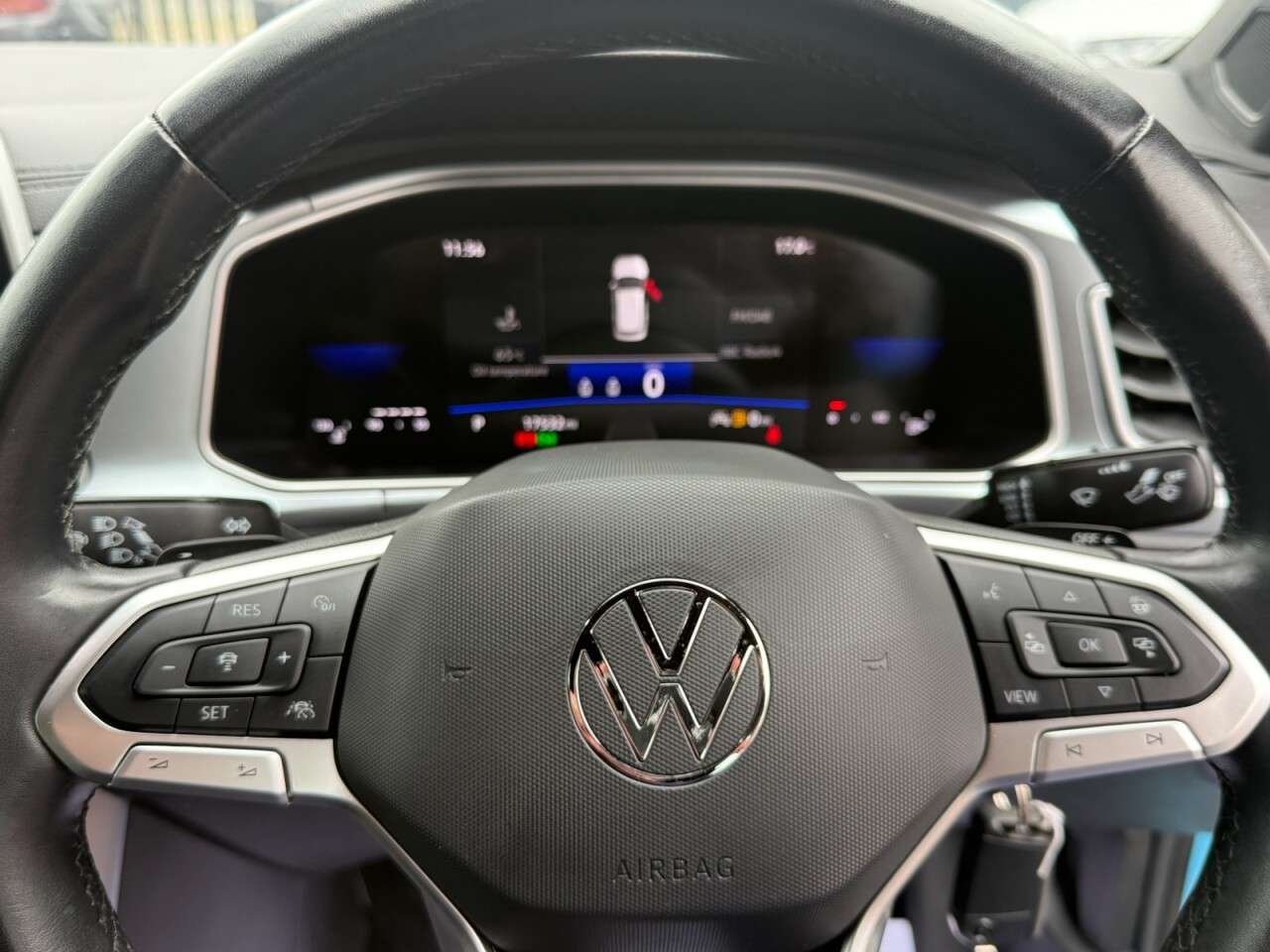 2023 VOLKSWAGEN T-ROC 2023 VOLKSWAGEN T-ROC