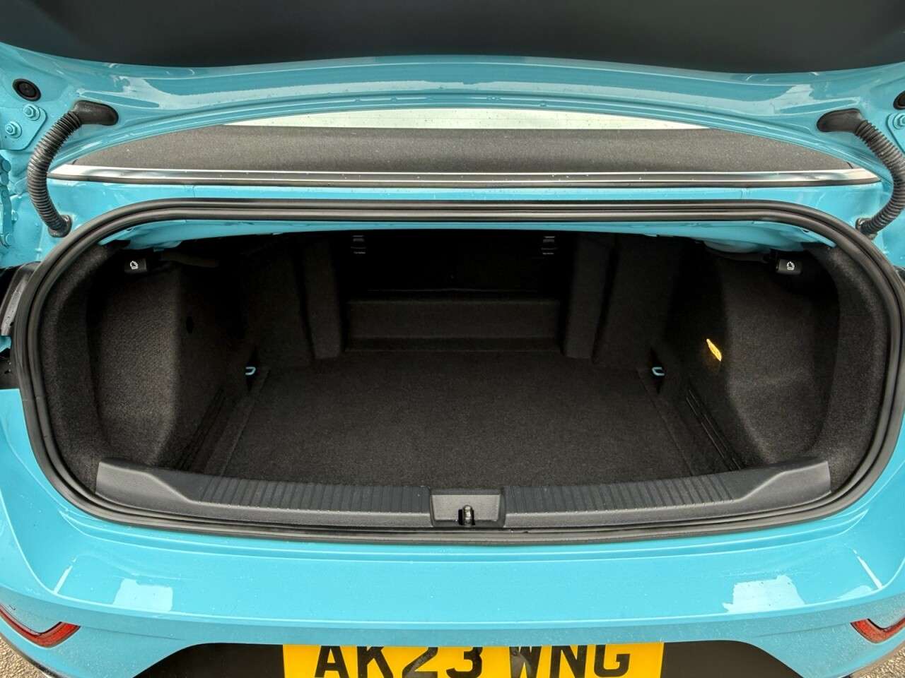 2023 VOLKSWAGEN T-ROC 2023 VOLKSWAGEN T-ROC