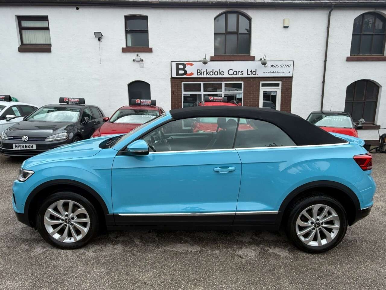 2023 VOLKSWAGEN T-ROC 2023 VOLKSWAGEN T-ROC