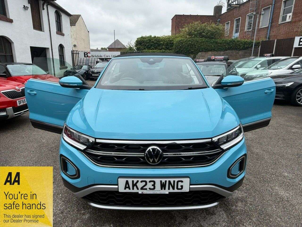 2023 VOLKSWAGEN T-ROC 2023 VOLKSWAGEN T-ROC
