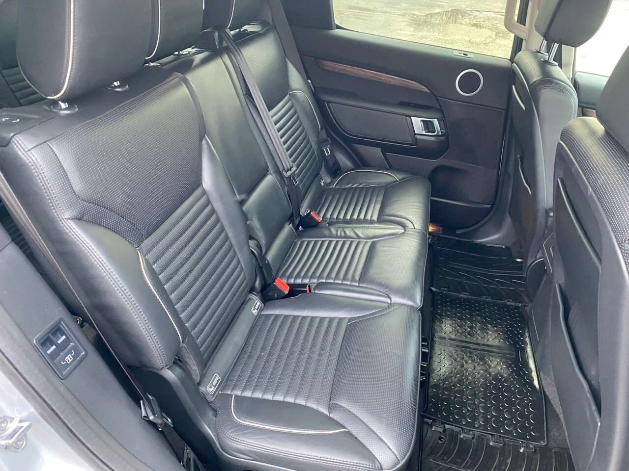2018 LAND ROVER DISCOVERY 2018 LAND ROVER DISCOVERY