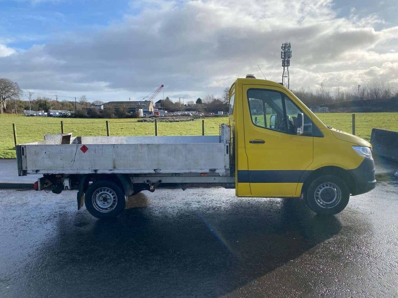 A 2019 MERCEDES-BENZ SPRINTER 2.1 CDI 316 3.5T RWD L2 DROPSIDE Euro 6 163 ps PLUS V A T OFTEN BETTER VALU A 2019 MERCEDES-BENZ SPRINTER 2.1 CDI 316 3.5T RWD L2 DROPSIDE Euro 6 163 ps PLUS V A T OFTEN BETTER VALU