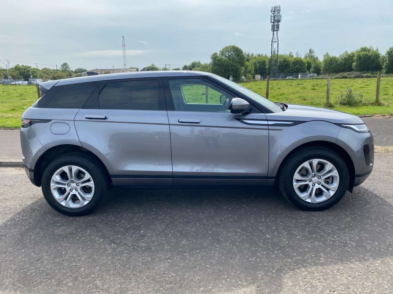 2021 LAND ROVER RANGE ROVER EVOQUE 2021 LAND ROVER RANGE ROVER EVOQUE