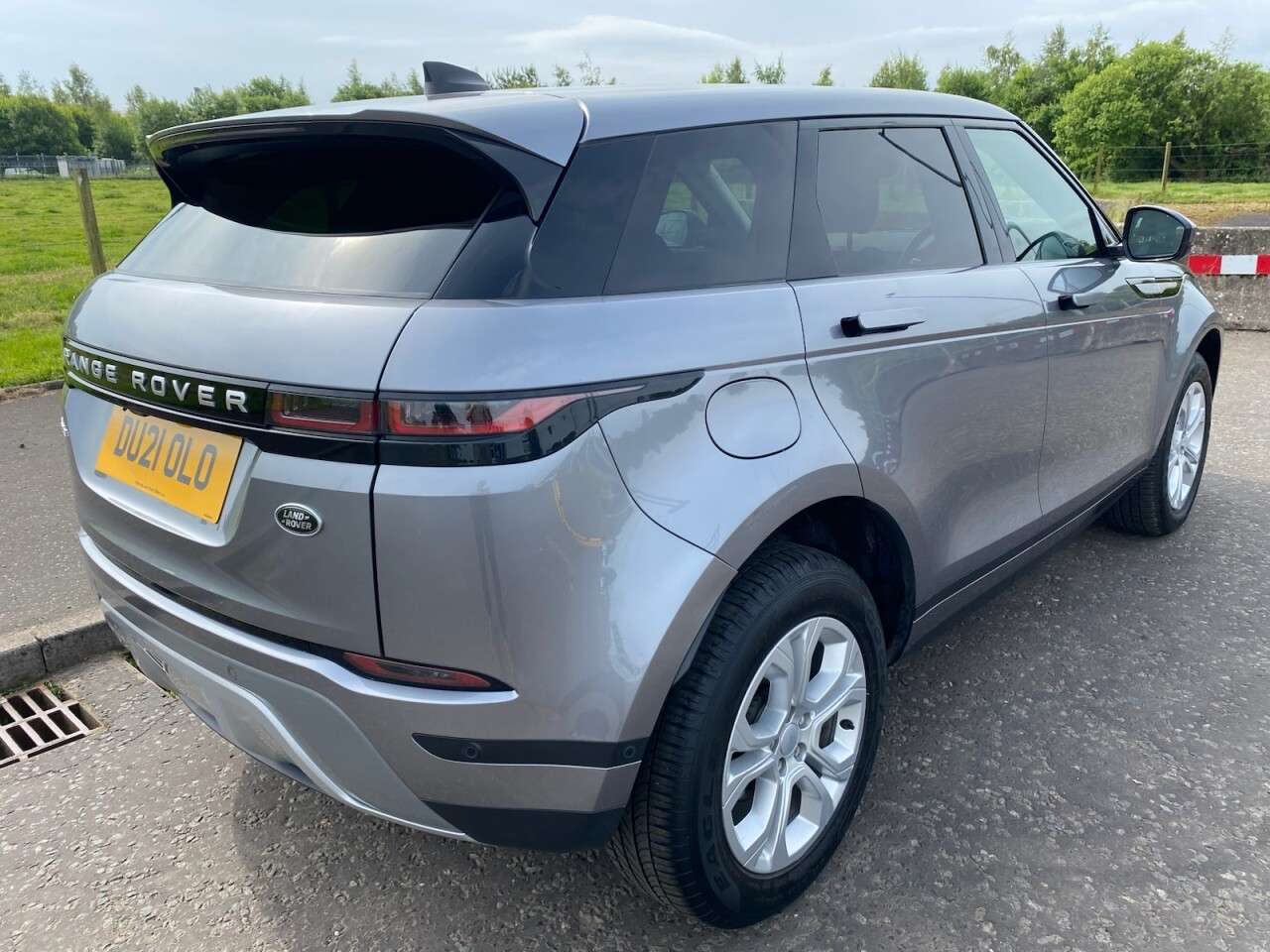 2021 LAND ROVER RANGE ROVER EVOQUE 2021 LAND ROVER RANGE ROVER EVOQUE
