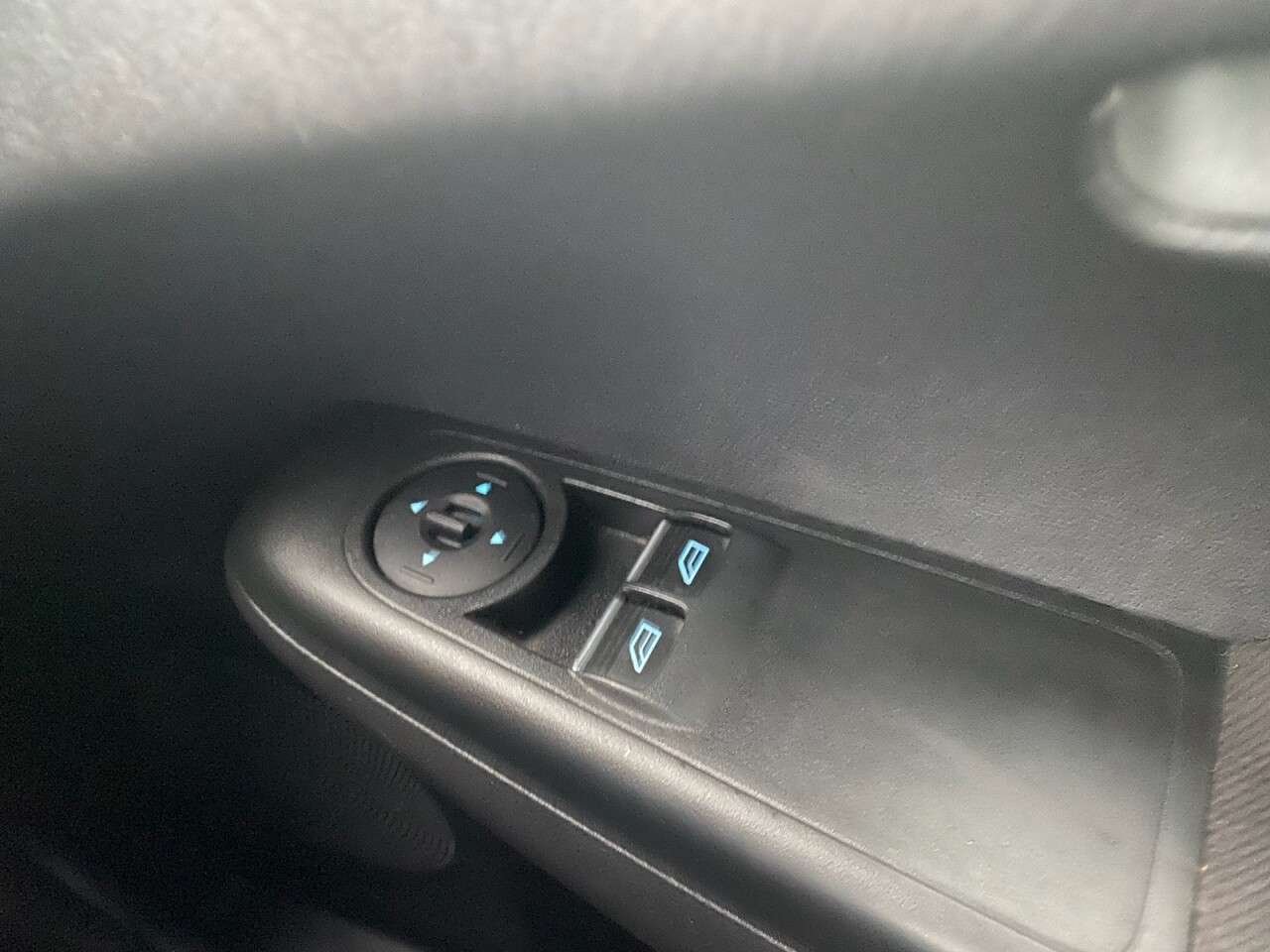 2018 FORD TRANSIT COURIER 2018 FORD TRANSIT COURIER