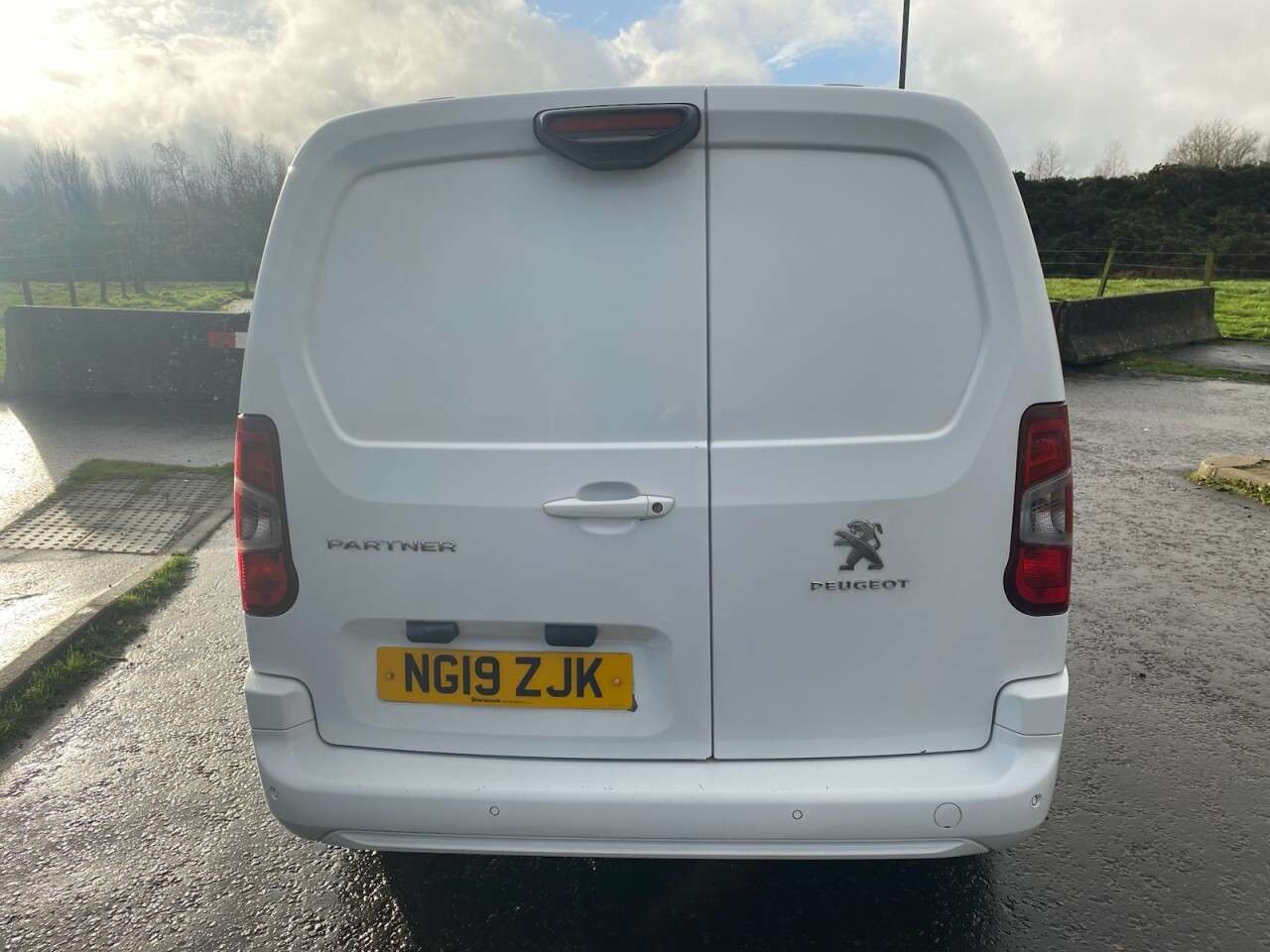 2019 PEUGEOT PARTNER 2019 PEUGEOT PARTNER