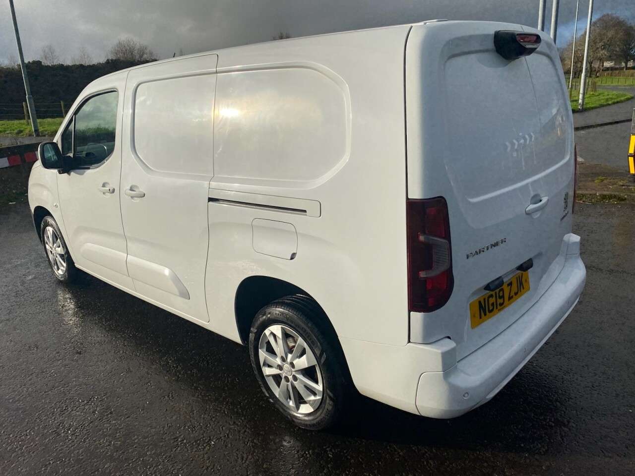 2019 PEUGEOT PARTNER 2019 PEUGEOT PARTNER