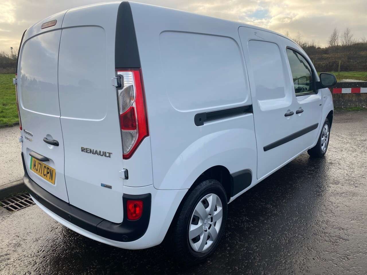 2021 RENAULT KANGOO MAXI 2021 RENAULT KANGOO MAXI