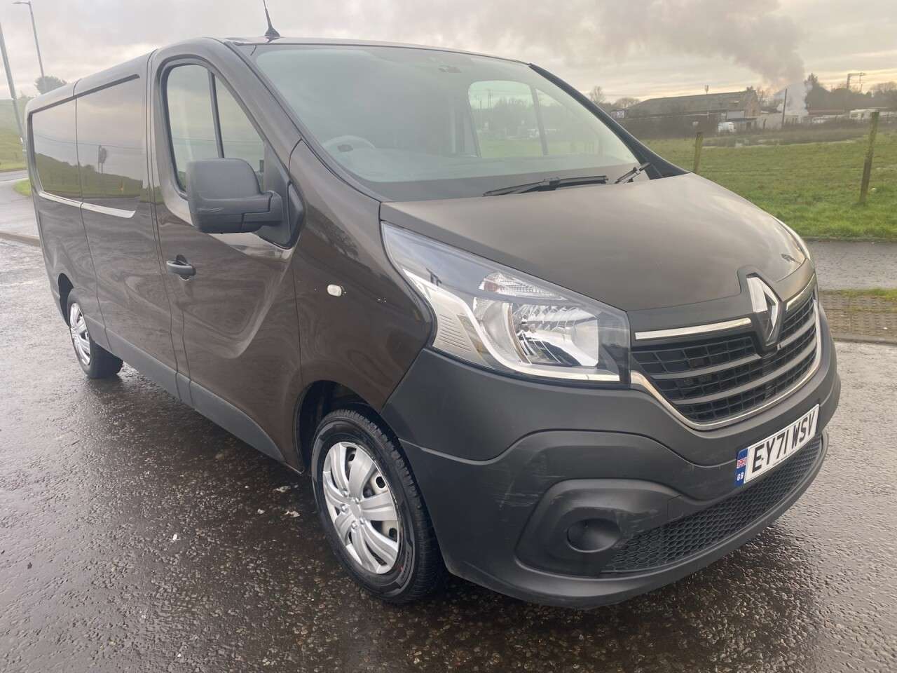 A 2021 RENAULT TRAFIC 2.0 dCi ENERGY 30 Business+ LWB NO VAT VAN Euro 6 (s/s) (120 ps) A 2021 RENAULT TRAFIC 2.0 dCi ENERGY 30 Business+ LWB NO VAT VAN Euro 6 (s/s) (120 ps)