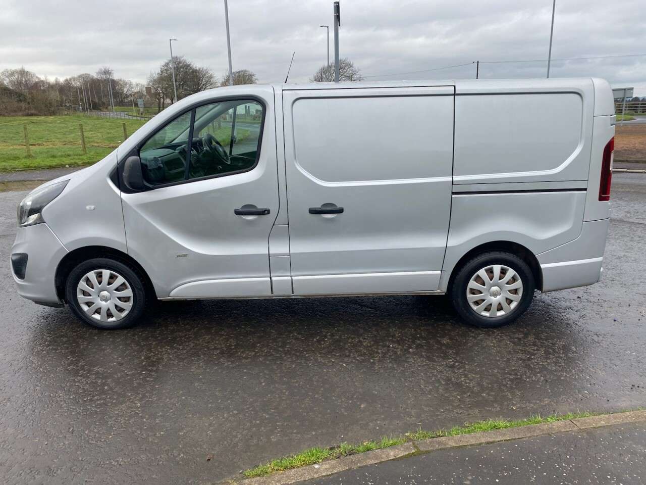 2016 VAUXHALL VIVARO 2016 VAUXHALL VIVARO