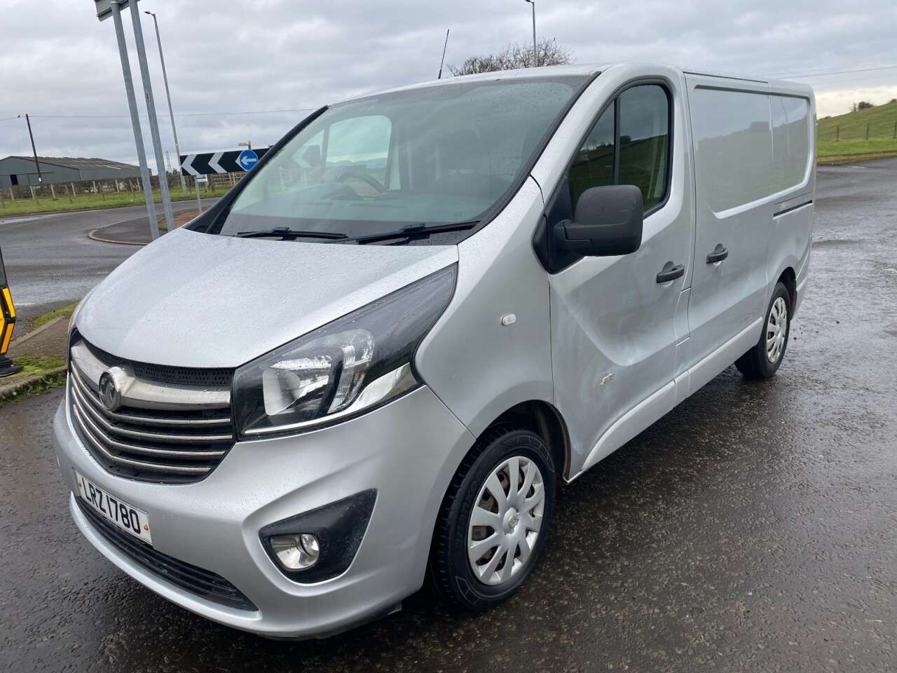 2016 VAUXHALL VIVARO 2016 VAUXHALL VIVARO