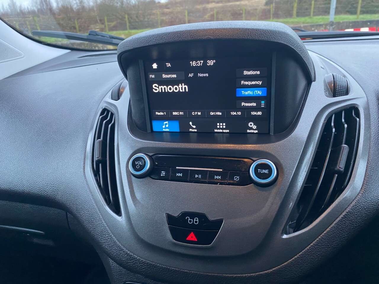 2018 FORD TRANSIT COURIER 2018 FORD TRANSIT COURIER