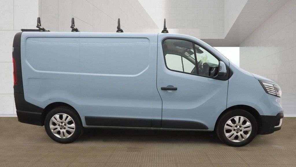 2023 RENAULT TRAFIC 2023 RENAULT TRAFIC