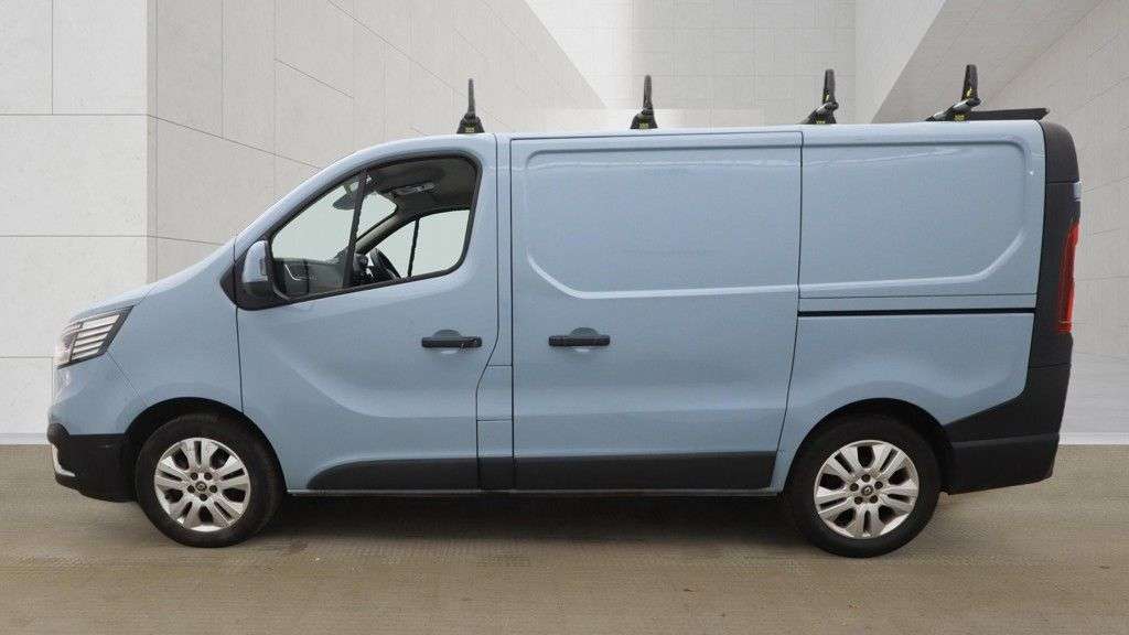 2023 RENAULT TRAFIC 2023 RENAULT TRAFIC