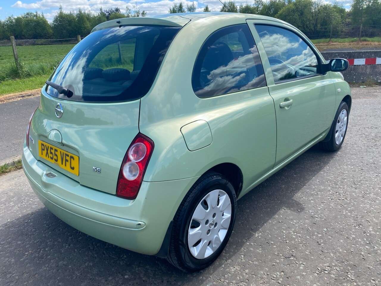 A 2005 NISSAN MICRA 1.4 16v SE Hatchback 3dr Petrol Manual (154 g/km, 87 bhp) A 2005 NISSAN MICRA 1.4 16v SE Hatchback 3dr Petrol Manual (154 g/km, 87 bhp)
