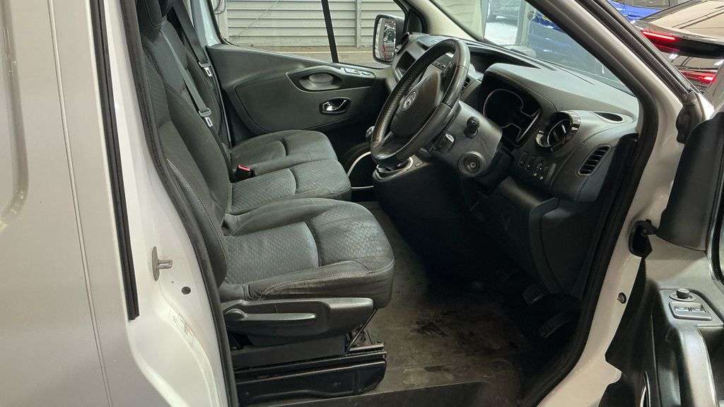 2018 VAUXHALL VIVARO 2018 VAUXHALL VIVARO