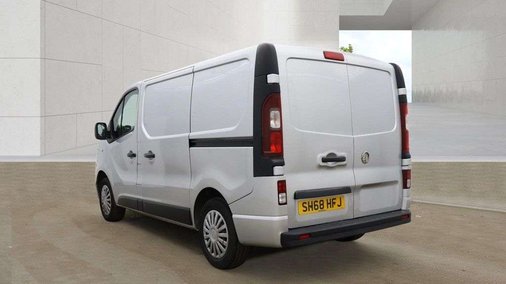A 2018 VAUXHALL VIVARO 1.6 CDTi 2900 SPORTIVE NO VAT VAN L1 H1 Euro 6 (120 ps) A 2018 VAUXHALL VIVARO 1.6 CDTi 2900 SPORTIVE NO VAT VAN L1 H1 Euro 6 (120 ps)