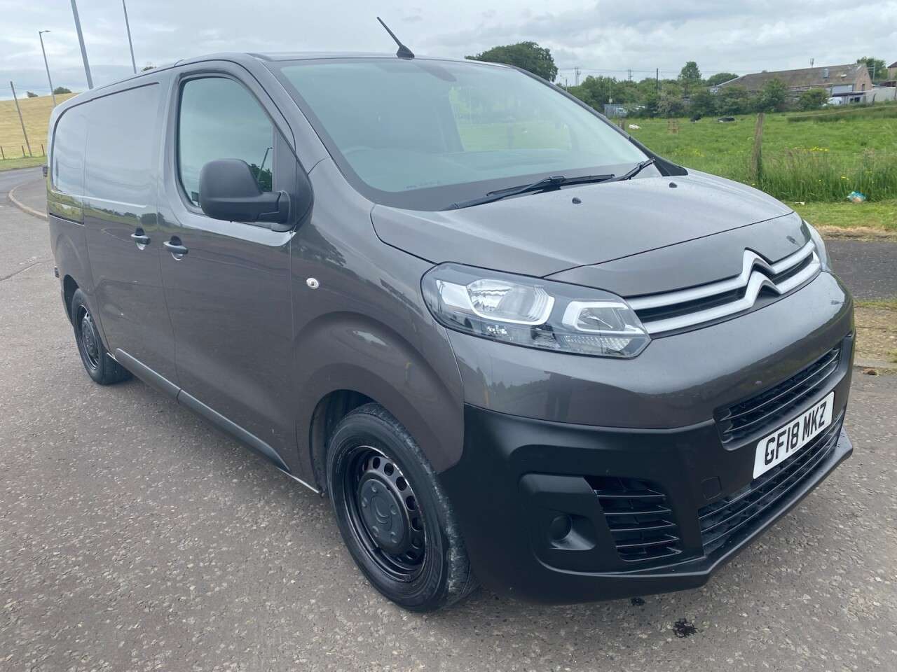 A 2018 CITROEN DISPATCH 1.6 BlueHDi 1000 Enterprise M NO VAT VAN Euro 6 (95 ps) A 2018 CITROEN DISPATCH 1.6 BlueHDi 1000 Enterprise M NO VAT VAN Euro 6 (95 ps)