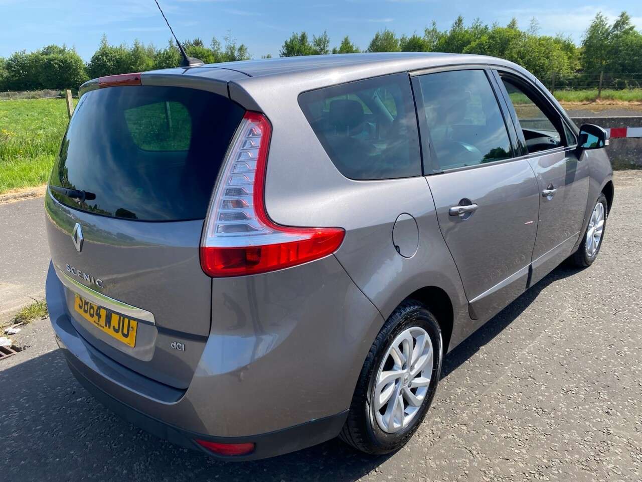 2014 RENAULT GRAND SCENIC 2014 RENAULT GRAND SCENIC