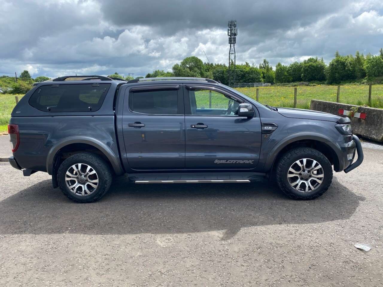 A 2018 FORD RANGER 3.2 TDCi Wildtrak NAV NO VAT Pickup Auto 4WD (200 ps) A 2018 FORD RANGER 3.2 TDCi Wildtrak NAV NO VAT Pickup Auto 4WD (200 ps)