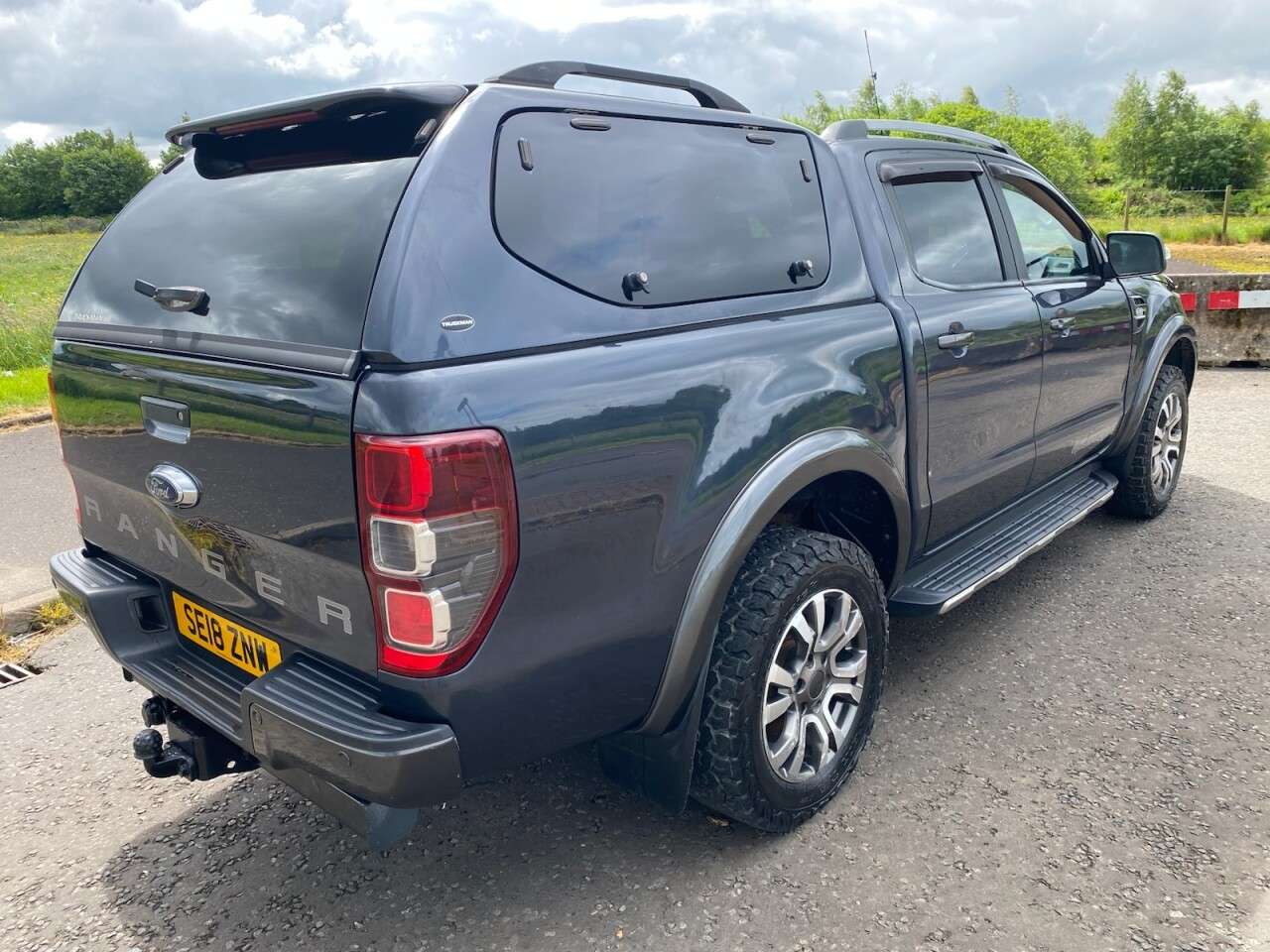 A 2018 FORD RANGER 3.2 TDCi Wildtrak NAV NO VAT Pickup Auto 4WD (200 ps) A 2018 FORD RANGER 3.2 TDCi Wildtrak NAV NO VAT Pickup Auto 4WD (200 ps)