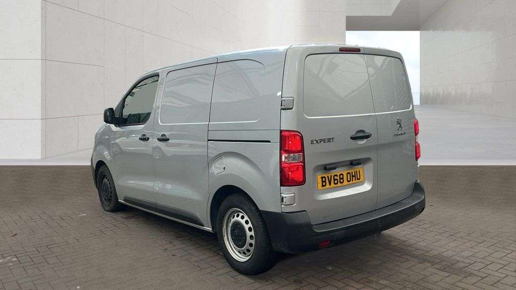 A 2019 PEUGEOT EXPERT 1.6 BlueHDi 1000 Professional Compact NO VAT VAN SWB Euro 6 (95 ps) A 2019 PEUGEOT EXPERT 1.6 BlueHDi 1000 Professional Compact NO VAT VAN SWB Euro 6 (95 ps)