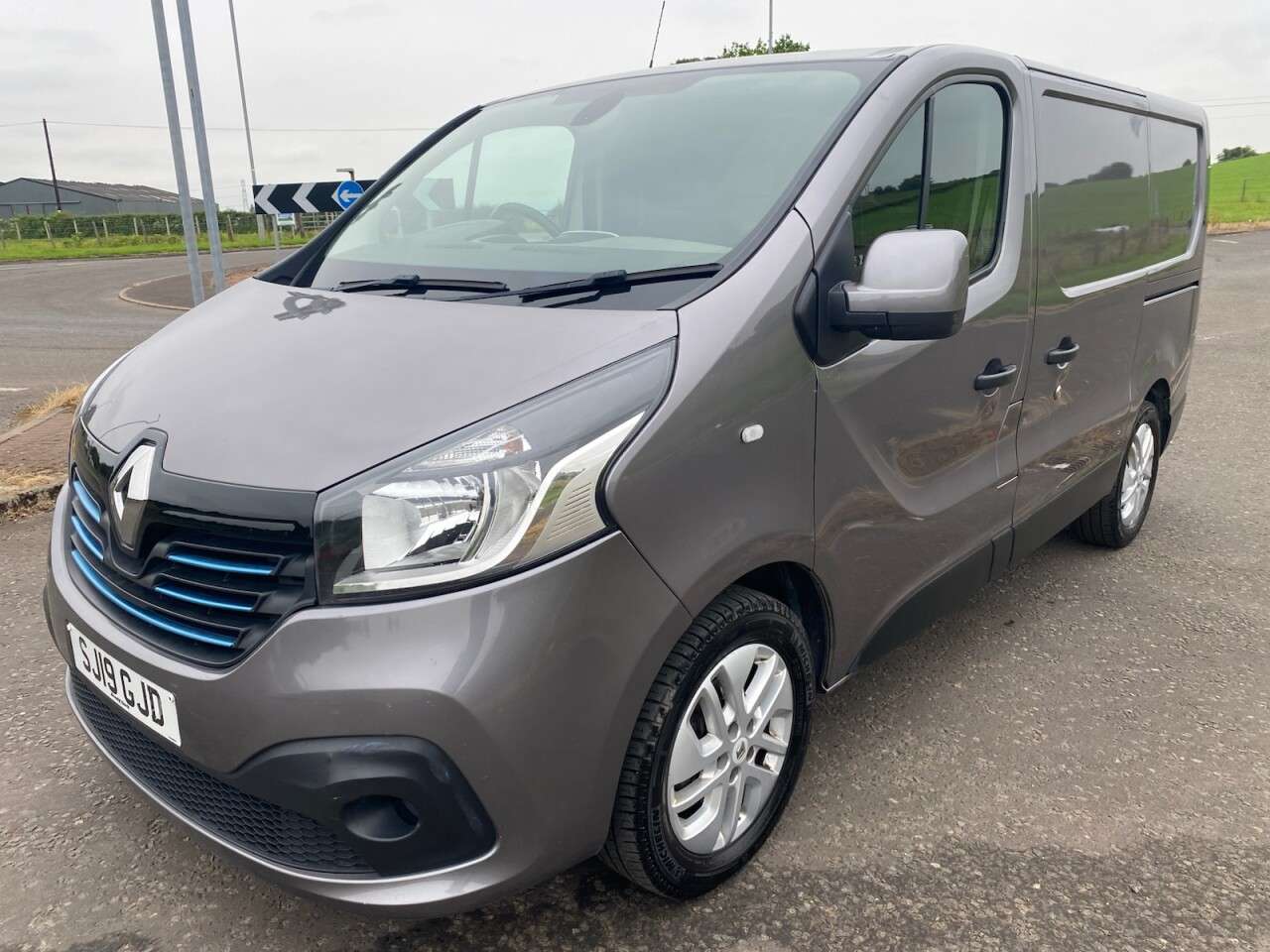 2019 RENAULT TRAFIC 2019 RENAULT TRAFIC