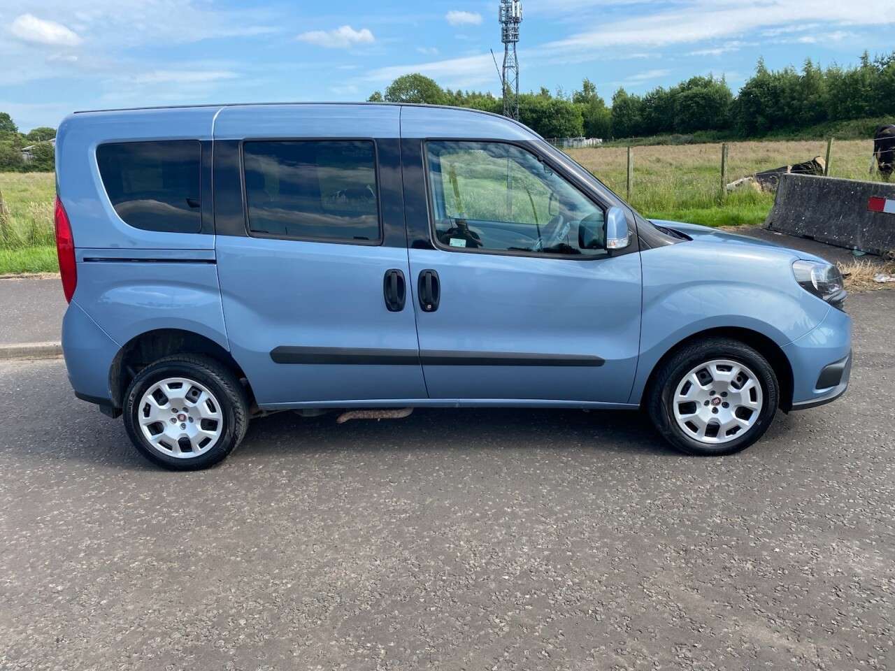 A 2020 FIAT DOBLO 1.4 16V SWB 4 SEAT WHEELCHAIR RAMP SX COMBI NO VAT VAN 94 BHP A 2020 FIAT DOBLO 1.4 16V SWB 4 SEAT WHEELCHAIR RAMP SX COMBI NO VAT VAN 94 BHP