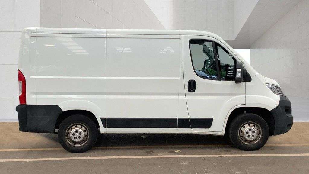 A 2020 CITROEN RELAY 2.2 BlueHDi 33 X L1 H1 NO VAT VAN Euro 6 (s/s) (120 ps) A 2020 CITROEN RELAY 2.2 BlueHDi 33 X L1 H1 NO VAT VAN Euro 6 (s/s) (120 ps)