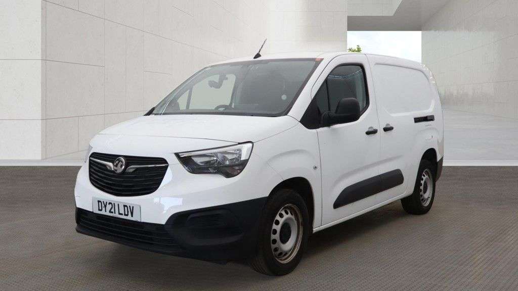 A 2021 VAUXHALL COMBO 1.5 Turbo D 2300 Edition LWB NAV NO VAT VAN L2 H1 Euro 6 (100 ps) SAT VAV+L A 2021 VAUXHALL COMBO 1.5 Turbo D 2300 Edition LWB NAV NO VAT VAN L2 H1 Euro 6 (100 ps) SAT VAV+L