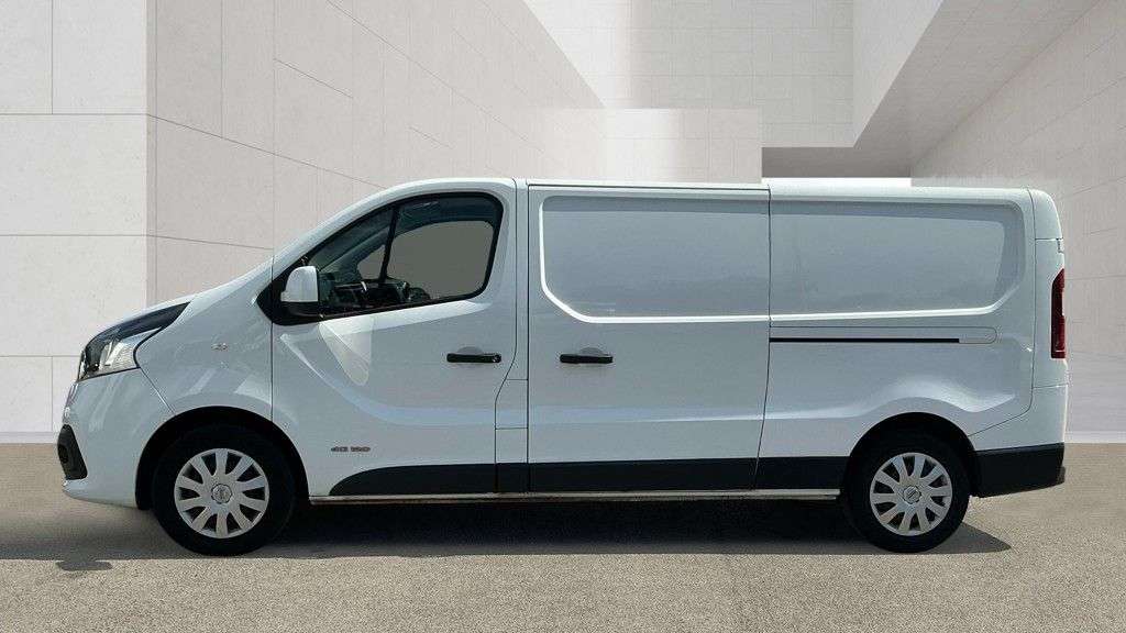 2018 NISSAN NV300 2018 NISSAN NV300