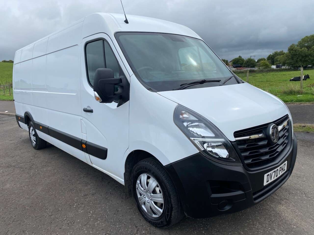 A 2021 VAUXHALL MOVANO 2.3 CDTi 3500 BiTurbo Edition XLWB NO VAT VAN L4 H2 Euro 6 (130 ps) A 2021 VAUXHALL MOVANO 2.3 CDTi 3500 BiTurbo Edition XLWB NO VAT VAN L4 H2 Euro 6 (130 ps)