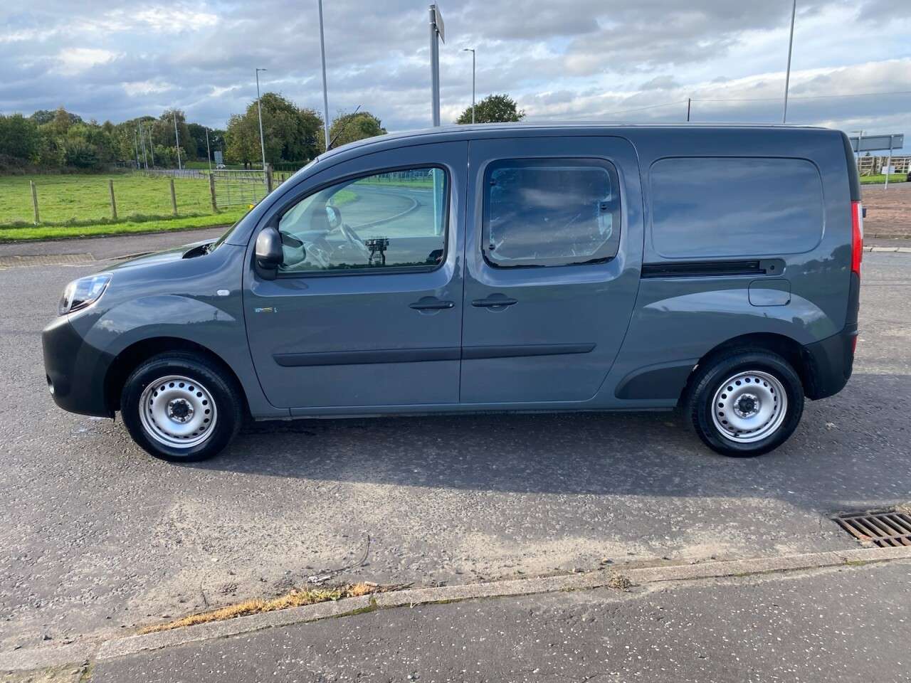 2021 RENAULT KANGOO MAXI 2021 RENAULT KANGOO MAXI