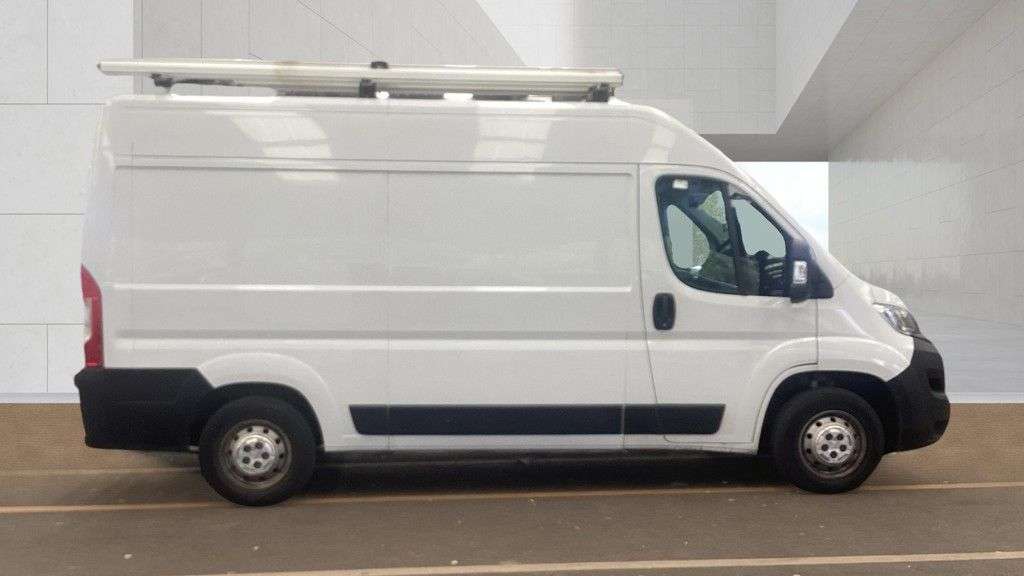 A 2023 VAUXHALL MOVANO 2.2 CDTi 3500 BiTurbo Dynamic IMMACULTAE NO VAT VAN L2 H2 Euro 6 (s/s) (140 A 2023 VAUXHALL MOVANO 2.2 CDTi 3500 BiTurbo Dynamic IMMACULTAE NO VAT VAN L2 H2 Euro 6 (s/s) (140