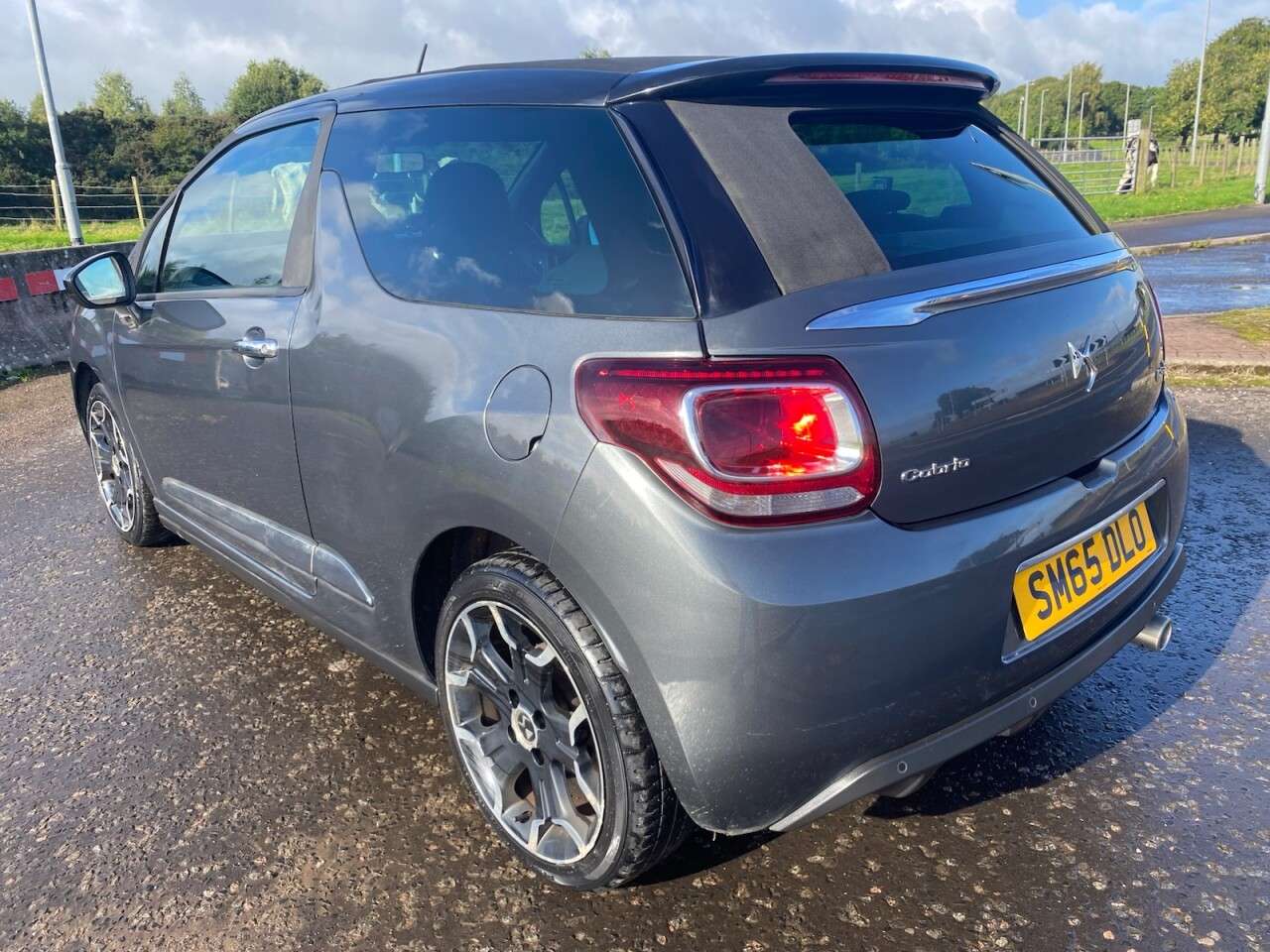 2015 DS AUTOMOBILES DS 3 2015 DS AUTOMOBILES DS 3