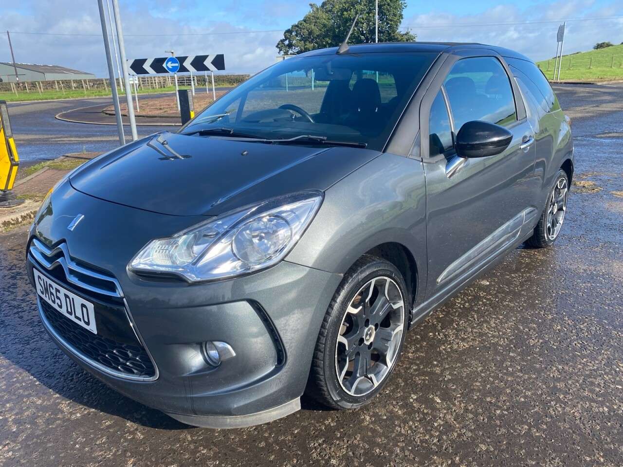 2015 DS AUTOMOBILES DS 3 2015 DS AUTOMOBILES DS 3