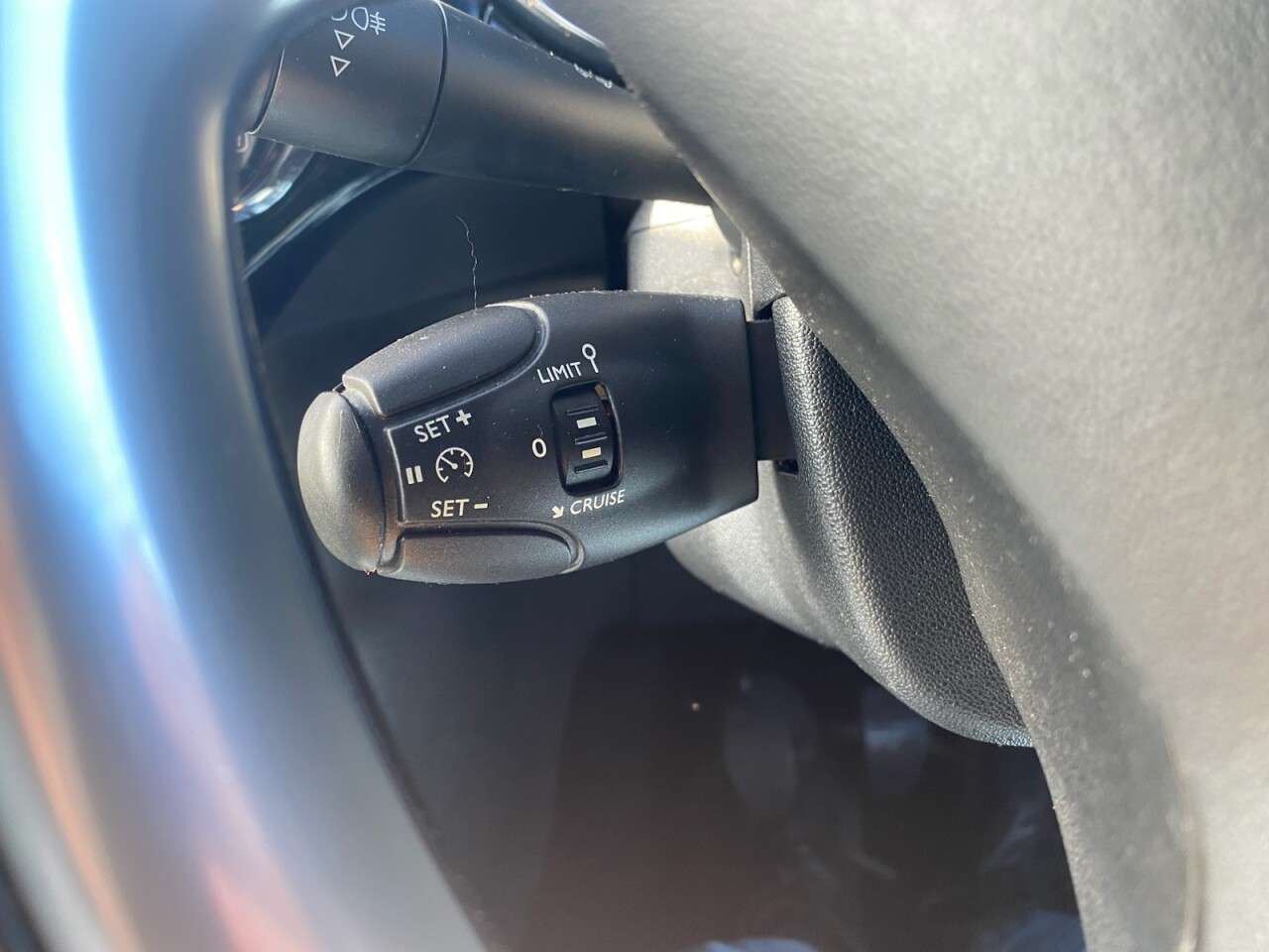 2015 DS AUTOMOBILES DS 3 2015 DS AUTOMOBILES DS 3