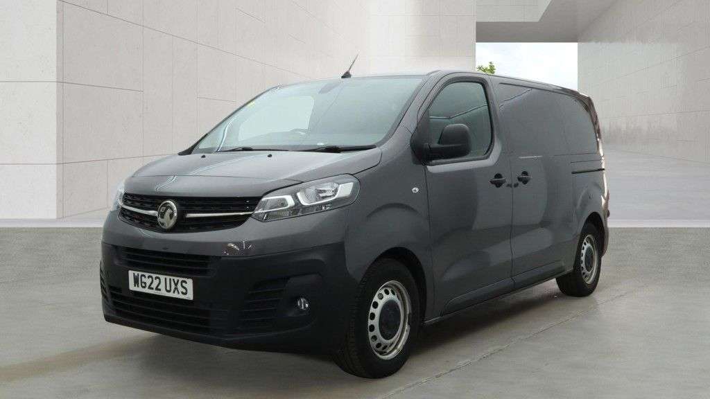 A 2022 VAUXHALL VIVARO 1.5 Turbo D 2700 Dynamic NO VAT IMMACULATE VAN Euro 6 (s/s) (120 ps) PRISTI A 2022 VAUXHALL VIVARO 1.5 Turbo D 2700 Dynamic NO VAT IMMACULATE VAN Euro 6 (s/s) (120 ps) PRISTI