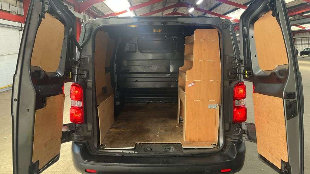 2022 VAUXHALL VIVARO 2022 VAUXHALL VIVARO