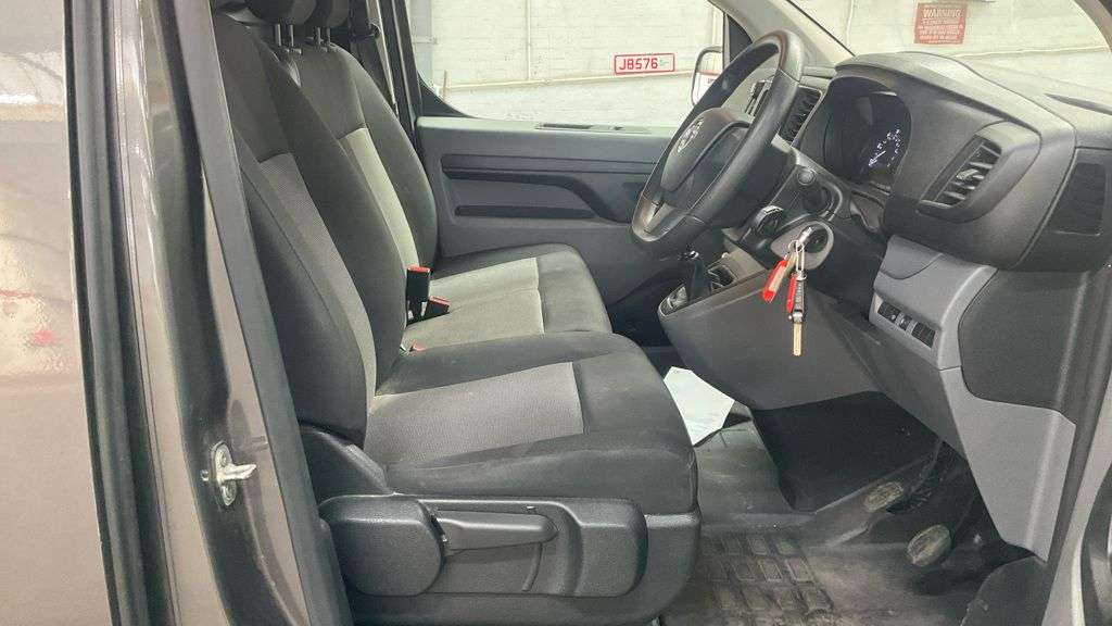 2022 VAUXHALL VIVARO 2022 VAUXHALL VIVARO